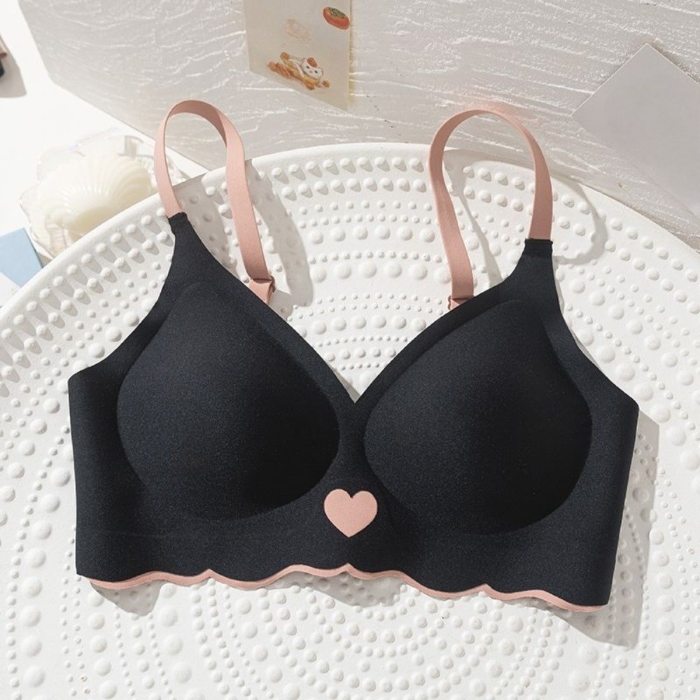 Bralette Wireless Soft - ソフトな着け心地で、体にフィットするワイヤレスブラ。衝撃吸収性があり、バストを押し上げ、シームレスなデザイン。ブラレット、下着、スポーツブラ。女の子、女性向け。