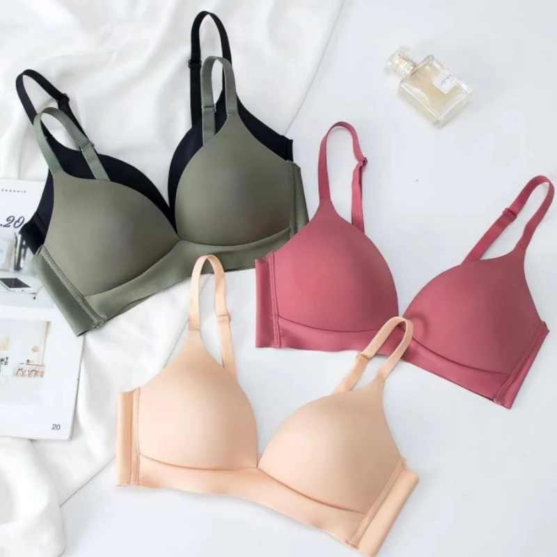日本風シームレスプッシュアップブラ、女性用、ワイヤレスディー - Bralette Wireless Soft のレビューと価格