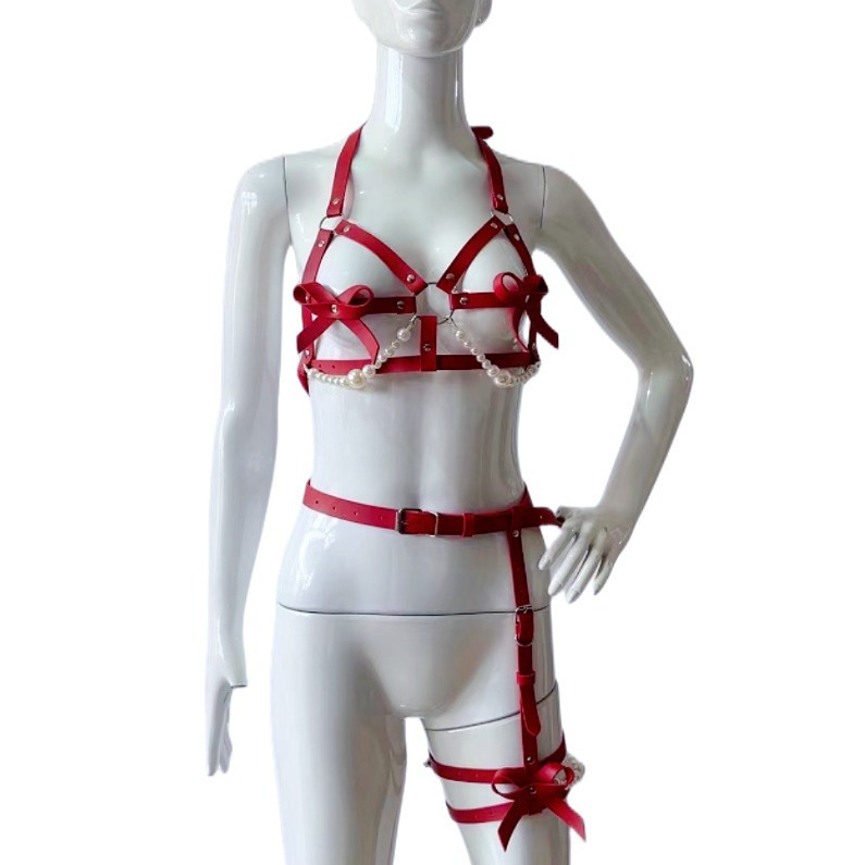セクシーなレザーハーネス女性セットボディボンデージベルトパン - Garter Belt Set のレビューと価格